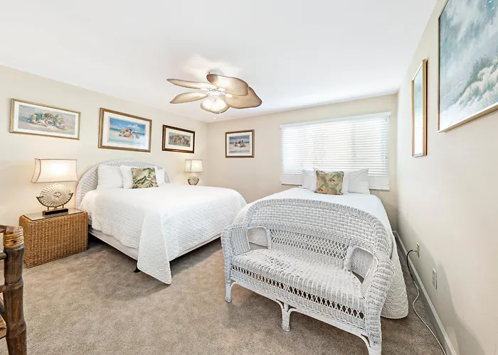 Needle Rush Point Unit C11 Holiday home